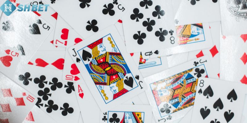 Tiến Lên – Trải Nghiệm Game Bài Thú Vị Tại Sân Chơi Uy Tín - Ảnh 1