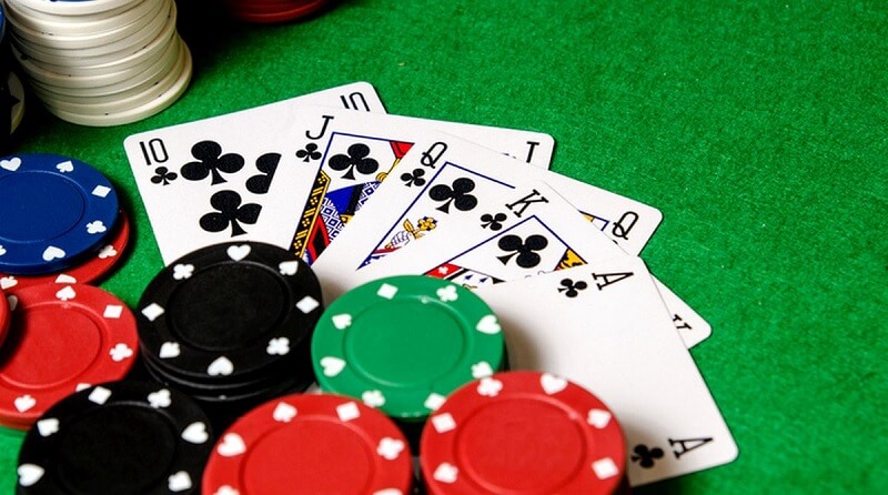 Khi nào nên xếp bài liều trong game mậu binh Go88? - Ảnh 2